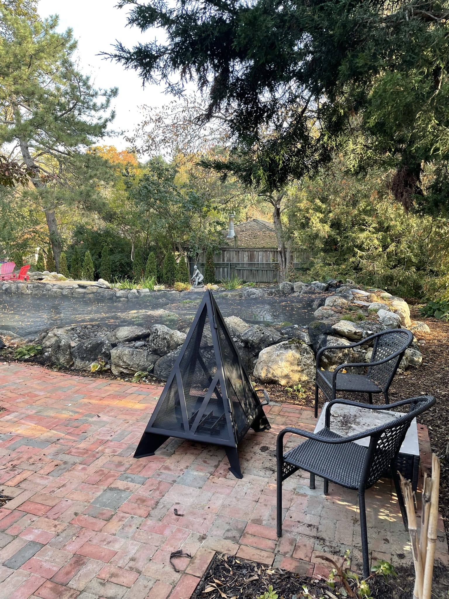 Iron Embers 4' Pyramid Fire Pit - Image 4
