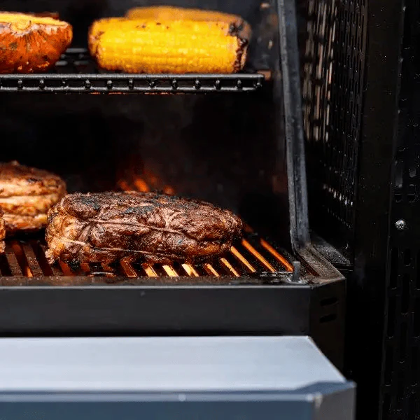 Masterbuilt Gravity Series 800 Digital Charcoal Grill & Smoker - Image 8