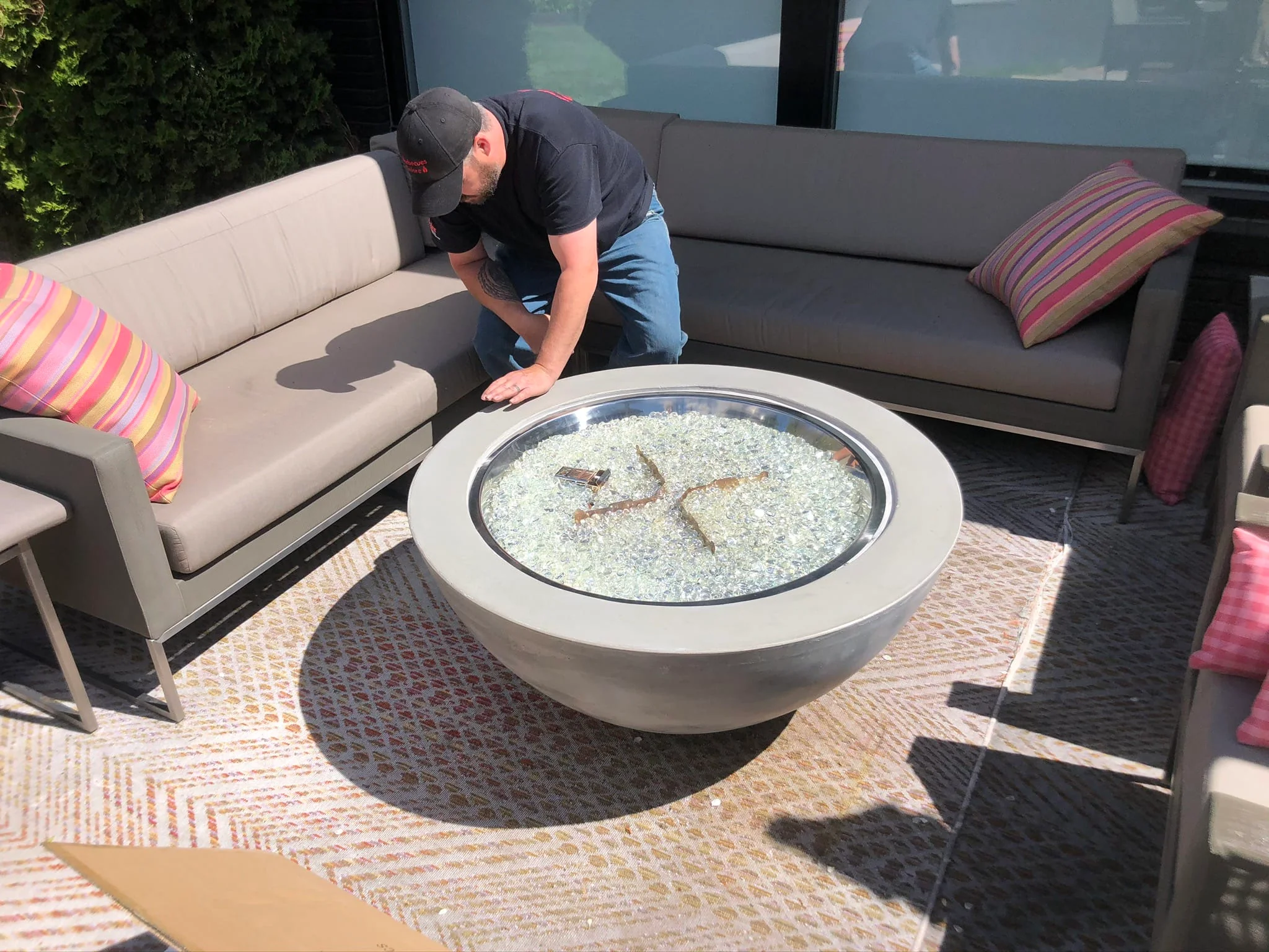 Outdoor GreatRoom Cove 30" Fire Bowl - Image 14