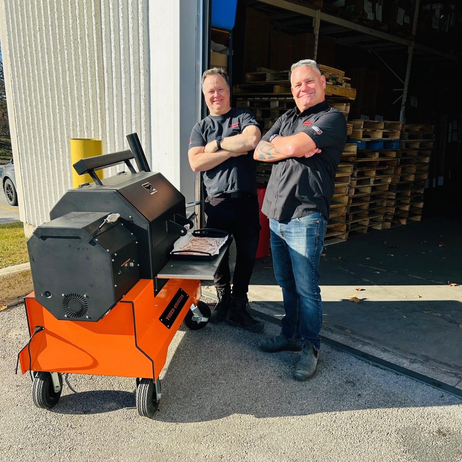 Yoder Smokers YS640S Competition Pellet Grill and Cart - Image 6